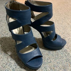 Michael Antonio High heels sz 8.